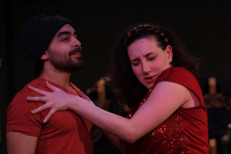 COMMUNITY THEATRE CHRISTMAS / 2012